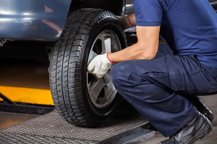 Tire Service – Tires & Wheels